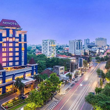 Novotel Semarang Luaran gambar